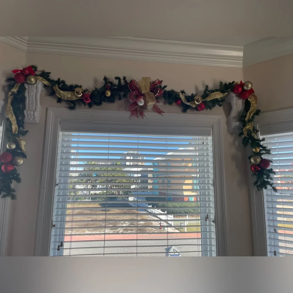 6 ft Christmas holiday garland ribbon table decor wreath mirror staircase window
